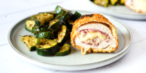 Pui Cordon Bleu cu dovlecei la Double Stack XL SL451